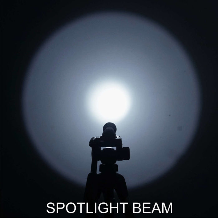 Aluminium LED Flash Light - Spotlight Beam Demo