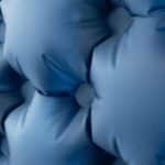 Highlander Nap-Pak Artic R11 Inflatable Sleeping Mat Blue Air Cell Baffles Close Up